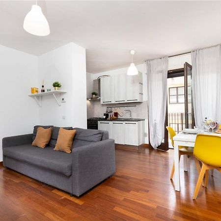 Terrace Milan Con Parcheggio Incluso Apartamento Exterior foto